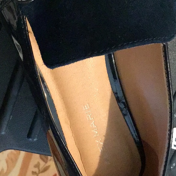 Shoes - Picture 3 of 4